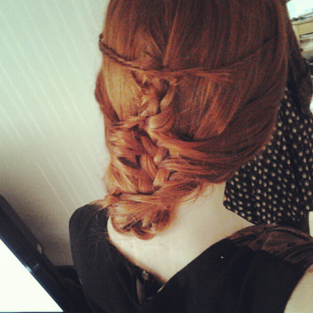 Tried a mermaid braid on myself.. didn't really work out but looked kinda cool still